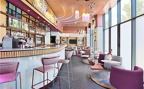 Aiden By Best Western Clermont-Ferrand Hotel & Spa